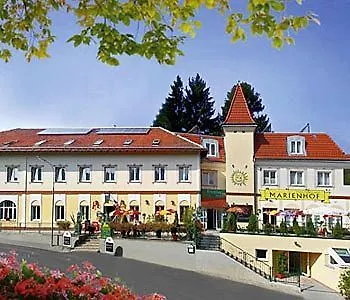Hotel Restaurant Marienhof 3*